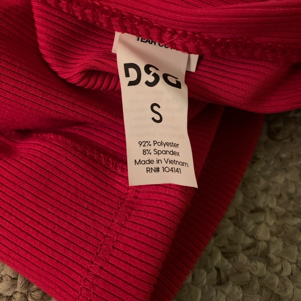 Brand New: DSG Rib Performance Racerback - Red - Picture 6 of 7